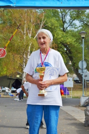24hAngelina Seniorke I mesto najstarii ucesnik.JPG